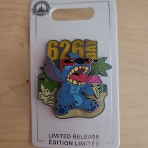 Disney Stitch 626 Day Pin - Blue and Red